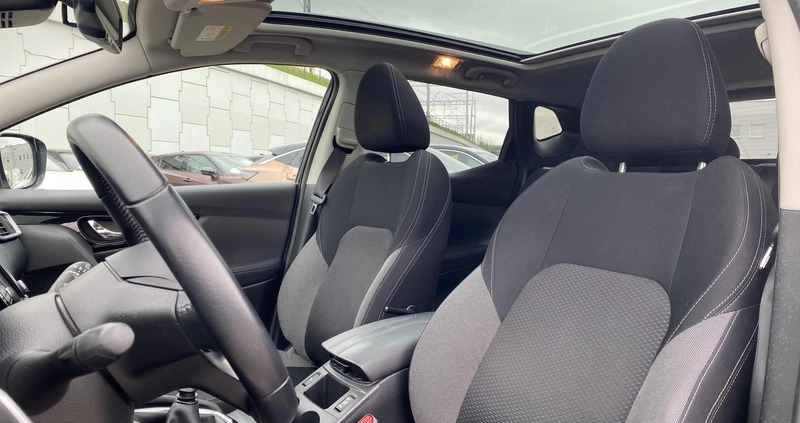 Nissan Qashqai cena 92900 przebieg: 58280, rok produkcji 2020 z Grójec małe 301